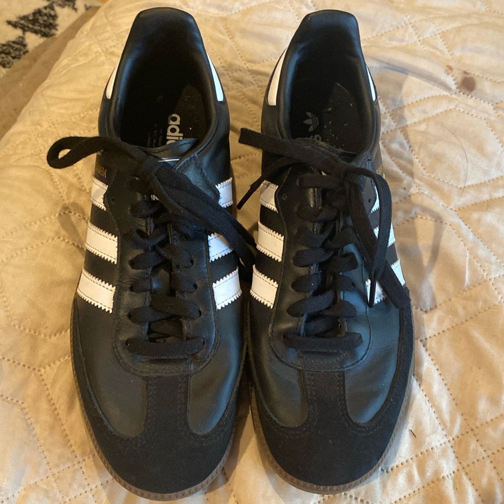 Black Adidas Samba OG
